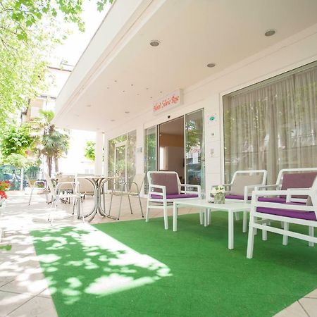 Villa Silvie Rose Cesenatico Exterior foto