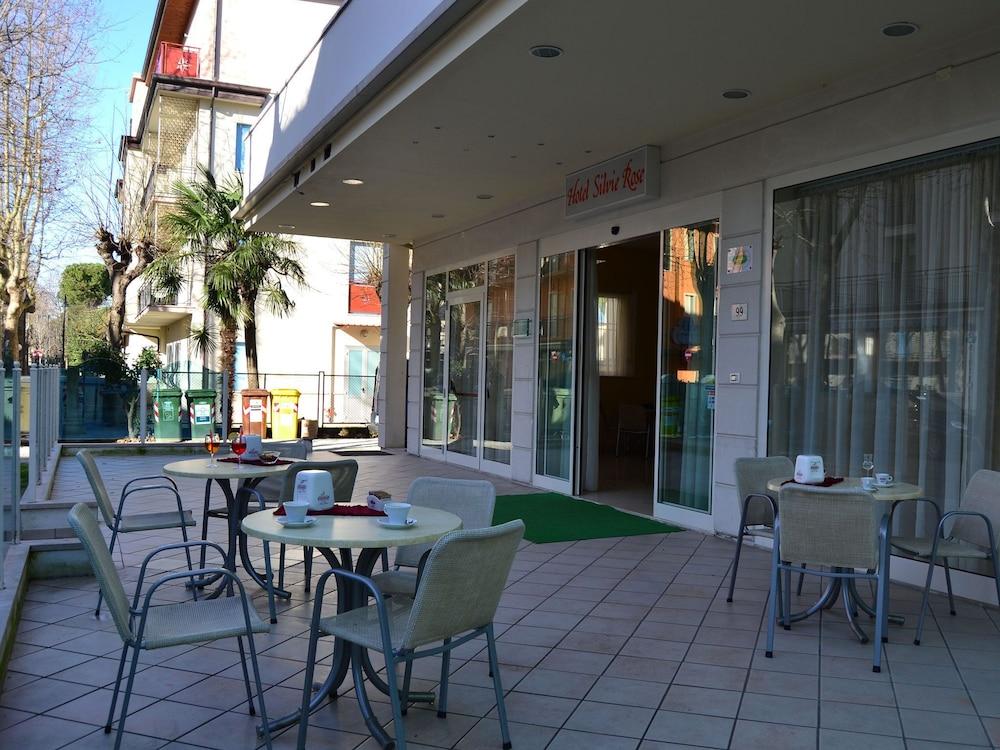 Villa Silvie Rose Cesenatico Exterior foto